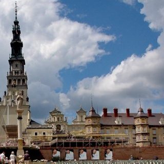 jasna gora 320x320 - Pielgrzymka Głuchych na Jasną Górę