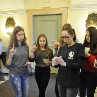 warsztaty migowe 320x320 - Niedziela Młodych z Fundacją FONIS