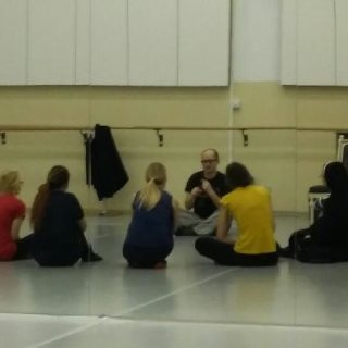 pantomima muzykoterapia 320x320 - Na Akademii Muzycznej