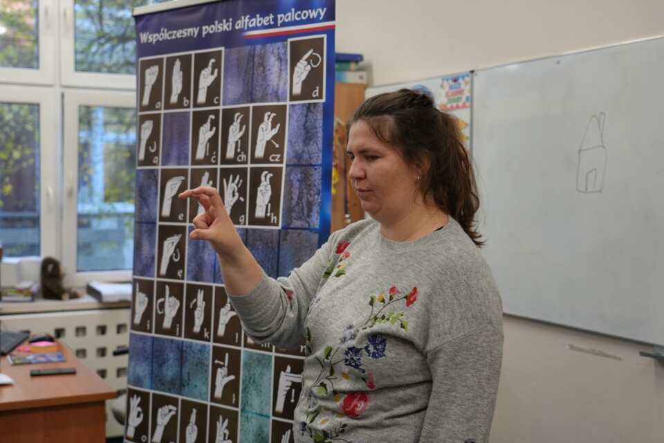 Energia plynaca z jezyka migowego w SP 113 we Wroclawiu 3 - Energia płynąca z języka migowego w SP 113 we Wrocławiu