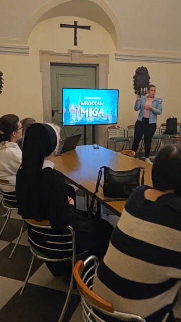 Badania nad jezykiem migowym 1 - Badania nad językiem migowym