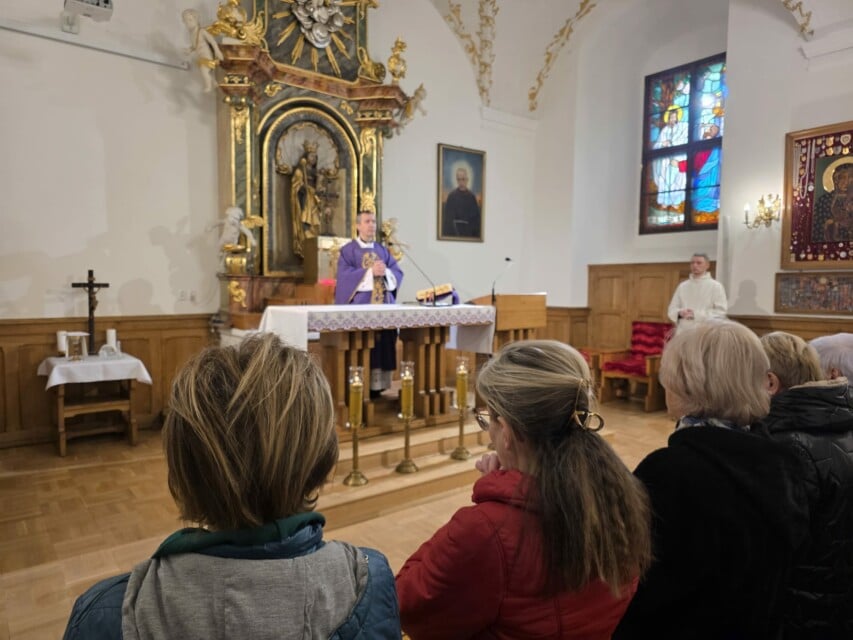 W gronie niewidomych 3 - W gronie niewidomych