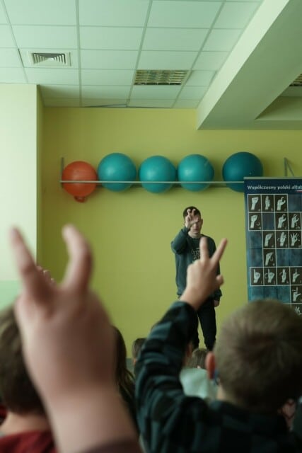 Warsztaty jezyka migowego w SP 83 3 - Warsztaty języka migowego w SP 83