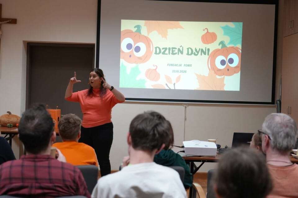 Dyniowa integracja w Fundacji FONIS 1 - Dyniowa integracja w Fundacji FONIS!
